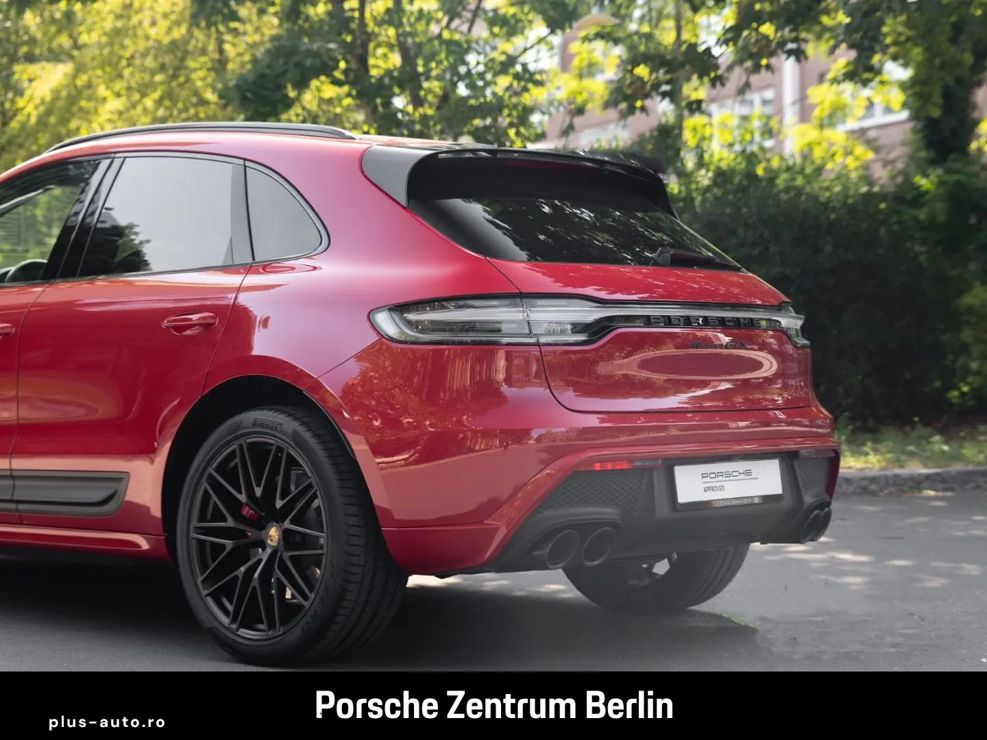 PORSCHE Macan GTS Karminrot Sportabgasanlage Panorama