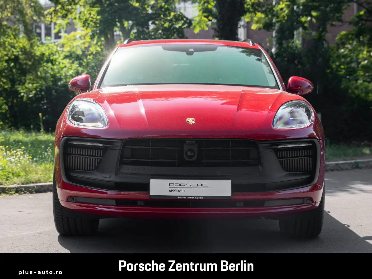 PORSCHE Macan GTS Karminrot Sportabgasanlage Panorama