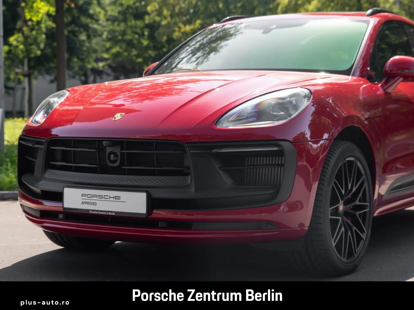 PORSCHE Macan GTS Karminrot Sportabgasanlage Panorama