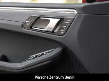 PORSCHE Macan GTS Karminrot Sportabgasanlage Panorama