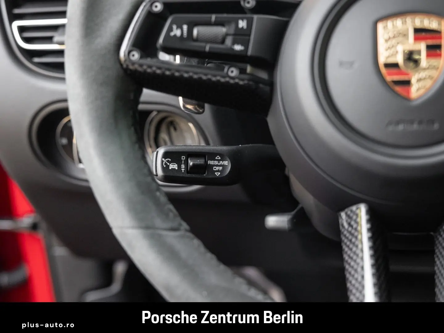 PORSCHE Macan GTS Karminrot Sportabgasanlage Panorama