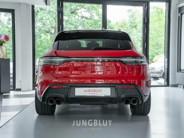 PORSCHE Macan GTS   1.Hand   APPROVED   CARBON