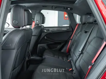 PORSCHE Macan GTS   1.Hand   APPROVED   CARBON
