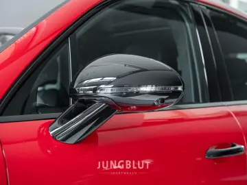 PORSCHE Macan GTS   1.Hand   APPROVED   CARBON
