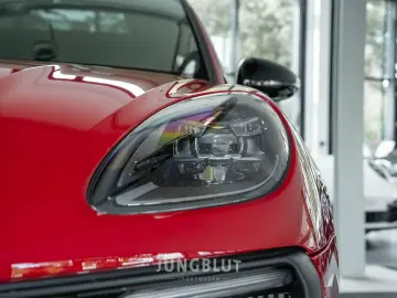 PORSCHE Macan GTS   1.Hand   APPROVED   CARBON