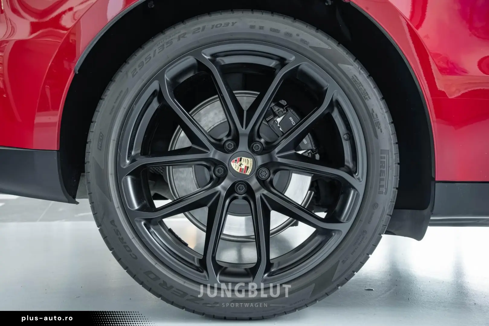 PORSCHE Macan GTS   1.Hand   APPROVED   CARBON