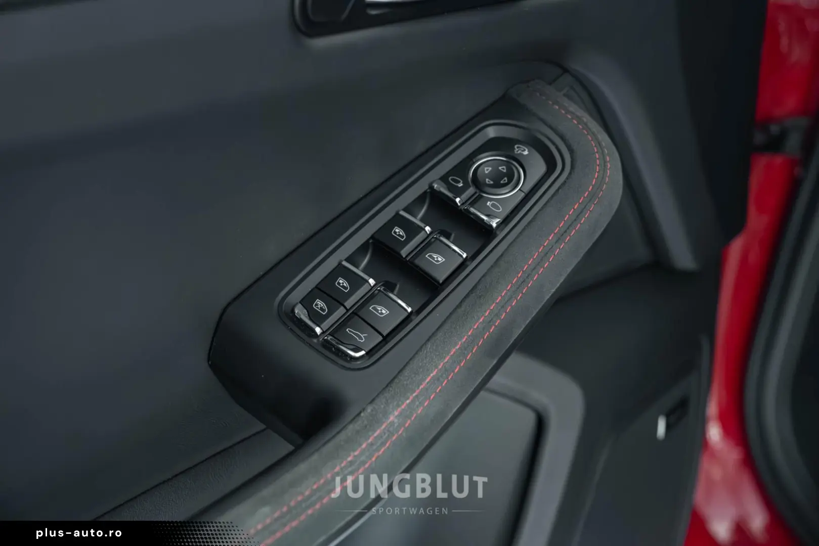 PORSCHE Macan GTS   1.Hand   APPROVED   CARBON