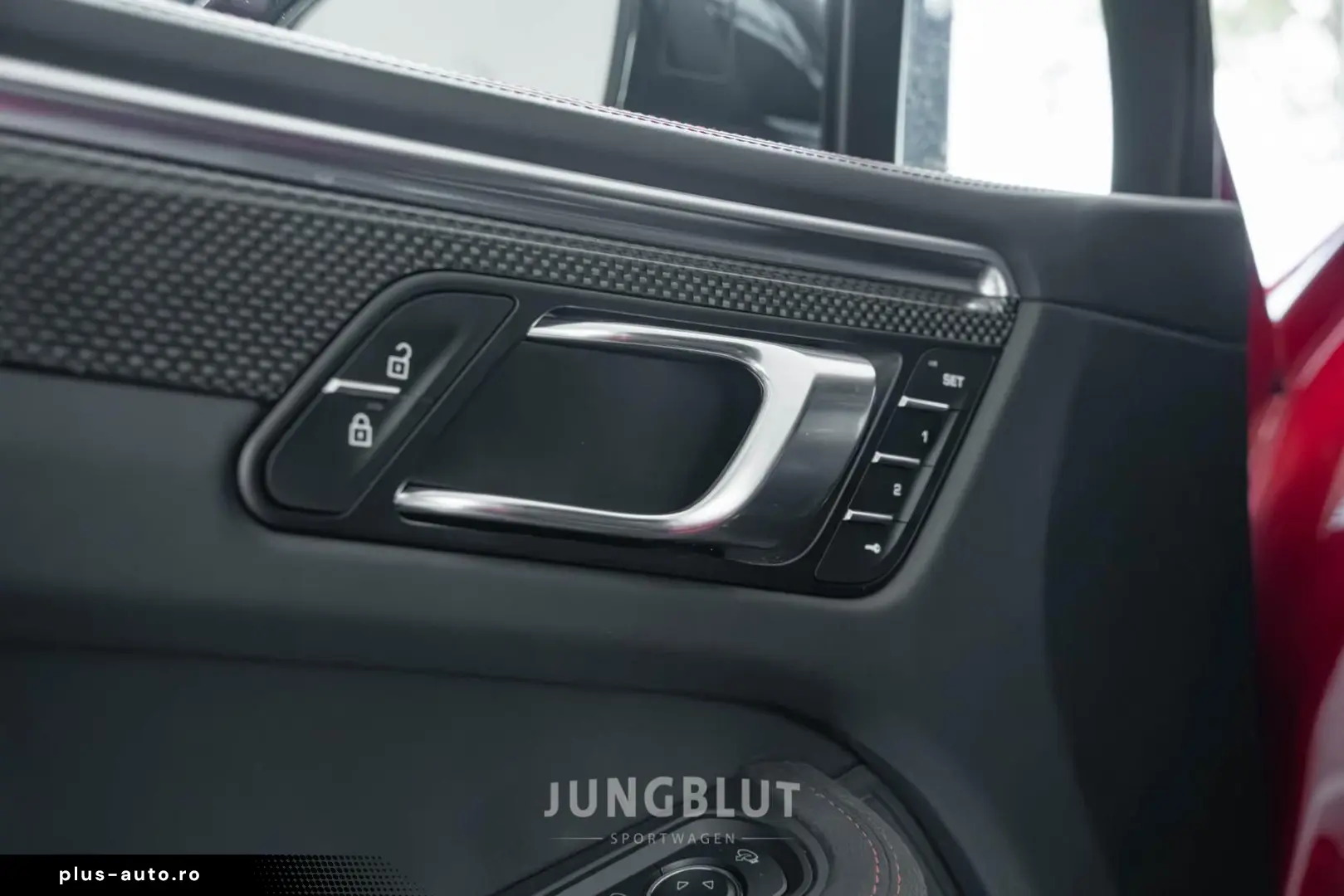 PORSCHE Macan GTS   1.Hand   APPROVED   CARBON
