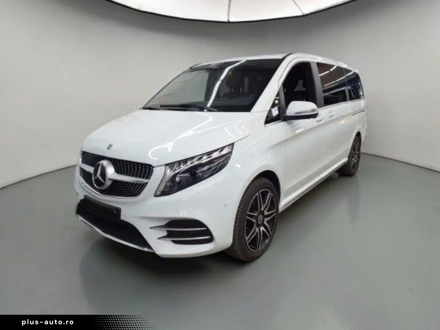 MERCEDES-BENZ V 300d 4M AMG LINE LANG AIRMATIC ACC 8-SITZE