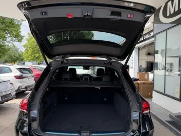 MERCEDES-BENZ GLE 400 D 4MATIC AMG PANO HEADUP SITZB…