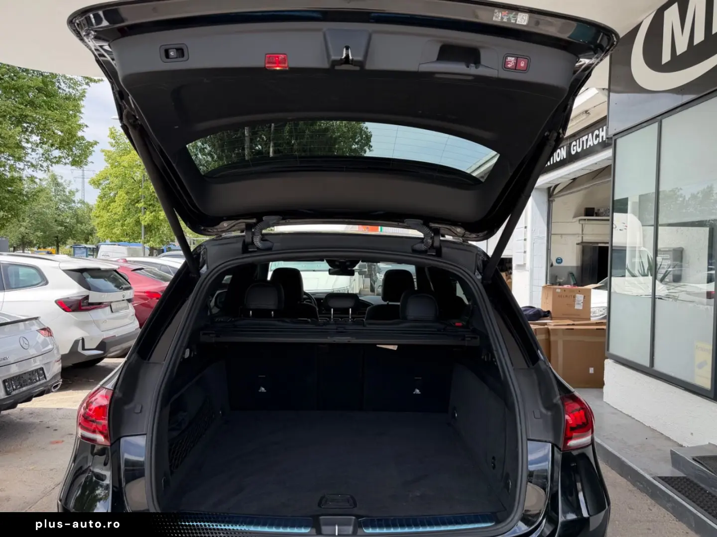 MERCEDES-BENZ GLE 400 D 4MATIC AMG PANO HEADUP SITZB&hellip;