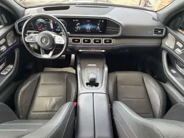MERCEDES-BENZ GLE 400 D 4MATIC AMG PANO HEADUP SITZB…
