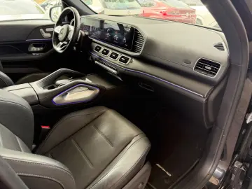 MERCEDES-BENZ GLE 400 D 4MATIC AMG PANO HEADUP SITZB…