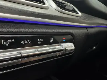 MERCEDES-BENZ GLE350 de AMG-Line Night-Paket 4M BURM…