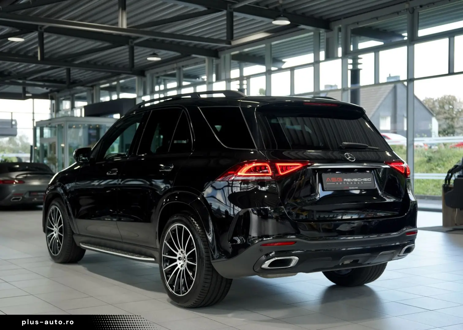 MERCEDES-BENZ GLE 400 d 4M AMG Line  1.HD  21  Pano BURM AHK