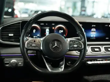 MERCEDES-BENZ GLE 400 d 4M AMG Line  1.HD  21  Pano BURM AHK