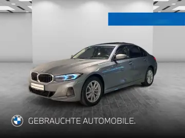 BMW 330i xDrive Limousine LiveCockpitProf Kamera