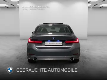 BMW 330i xDrive Limousine LiveCockpitProf Kamera