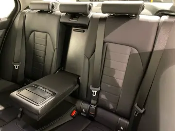 BMW 330i xDrive Limousine LiveCockpitProf Kamera