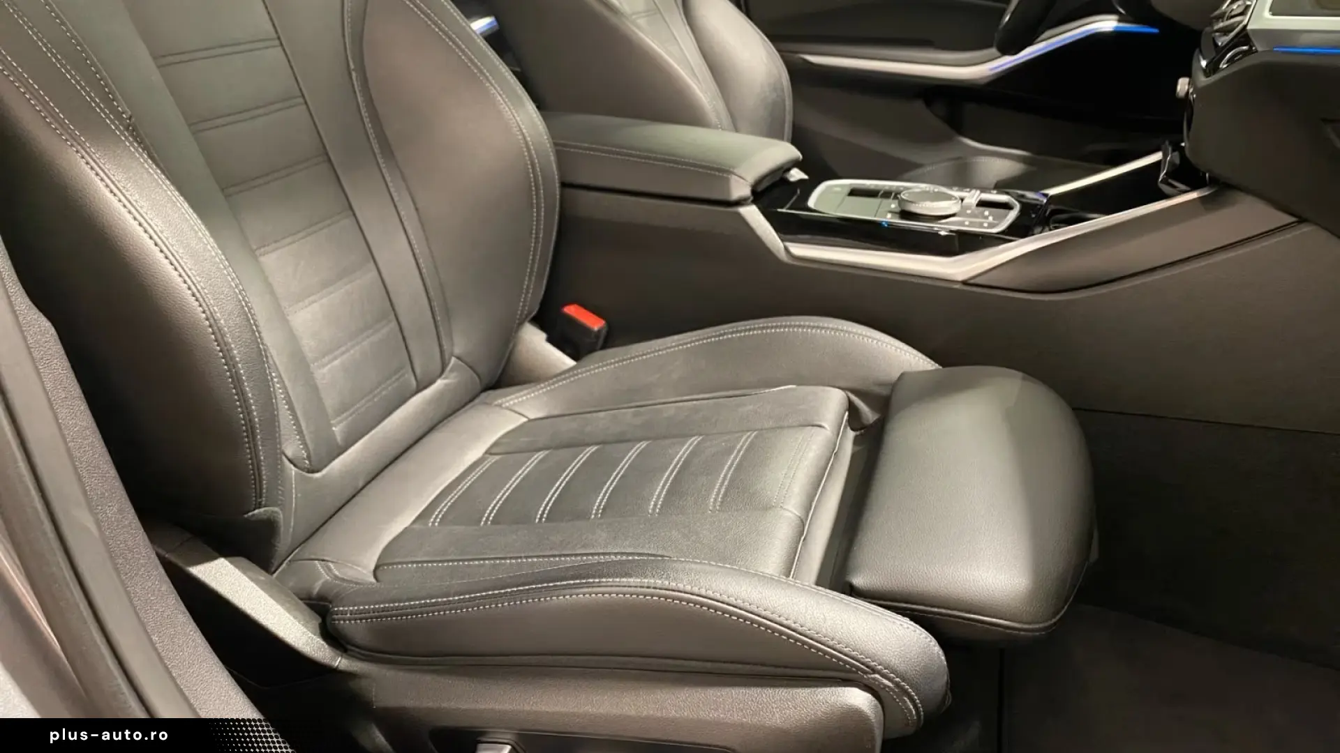 BMW 330i xDrive Limousine LiveCockpitProf Kamera