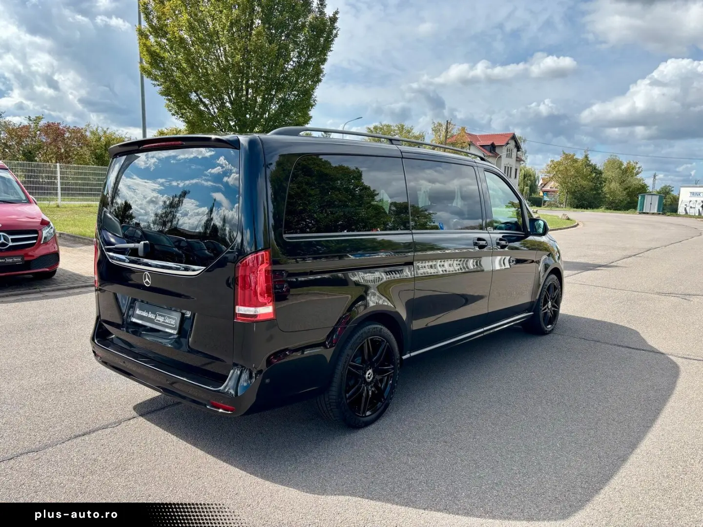 MERCEDES-BENZ V 300 d 4M Exclusive L AMG Pano LUXUSSITZE