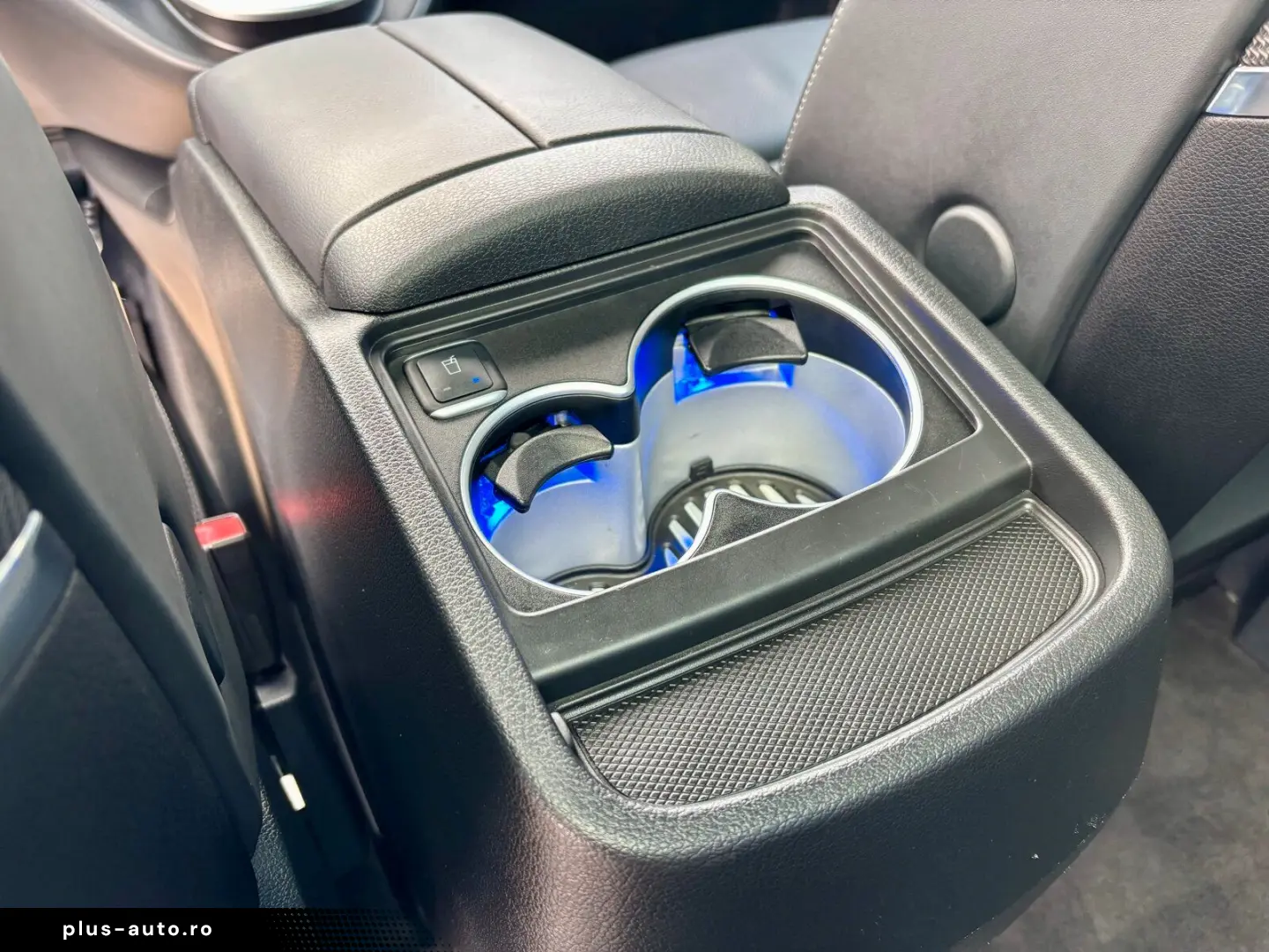 MERCEDES-BENZ V 300 d 4M Exclusive L AMG Pano LUXUSSITZE