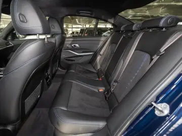BMW 330i M Sport NAVI Standh. LED Sound Syst. DAB