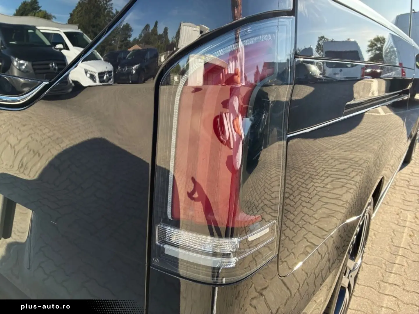 MERCEDES-BENZ V 300 d 4M EXCLUSIVE Lang AIRMATIC Luxussitze