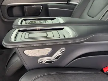 MERCEDES-BENZ V 300 4x4  LUXURY-EDITION  AMG Extrala…