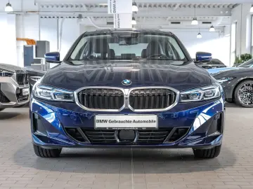 BMW 330i Automatic Glass Roof Towbar DAProf Head-Up Display