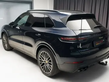 Porsche Cayenne E-Hybrid Platinum Edition Pano 360