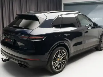 Porsche Cayenne E-Hybrid Platinum Edition Pano 360