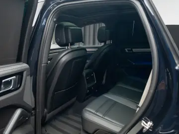 Porsche Cayenne E-Hybrid Platinum Edition Pano 360