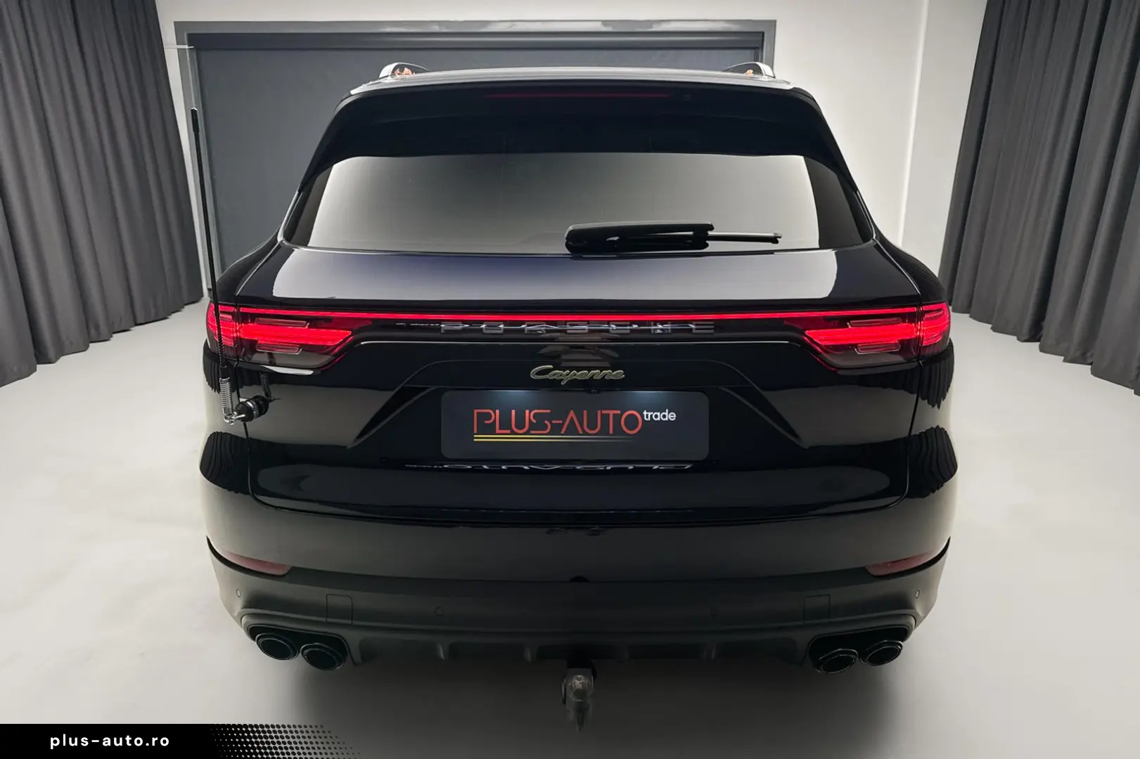 Porsche Cayenne E-Hybrid Platinum Edition Pano 360