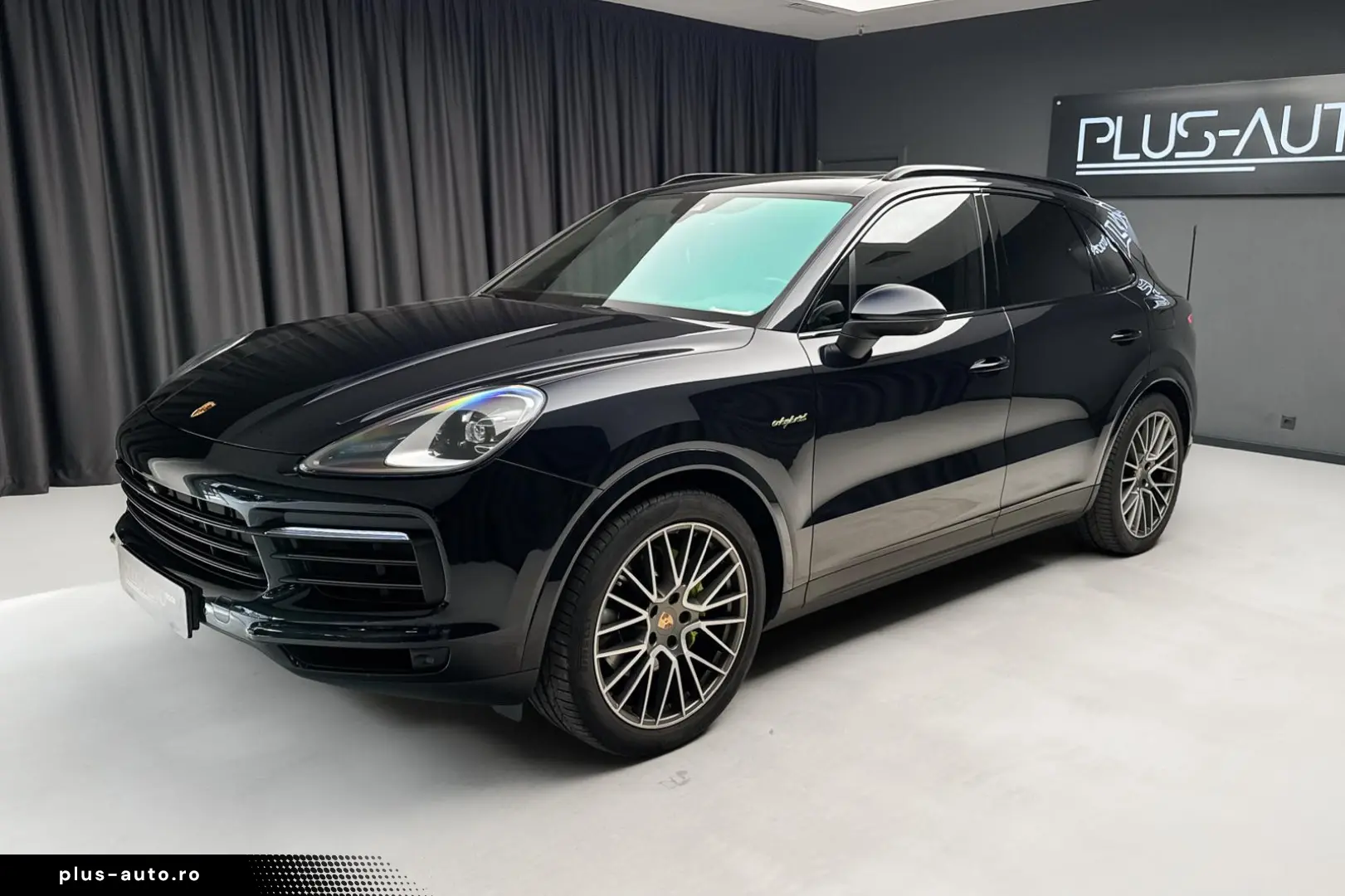 Porsche Cayenne E-Hybrid Platinum Edition Pano 360
