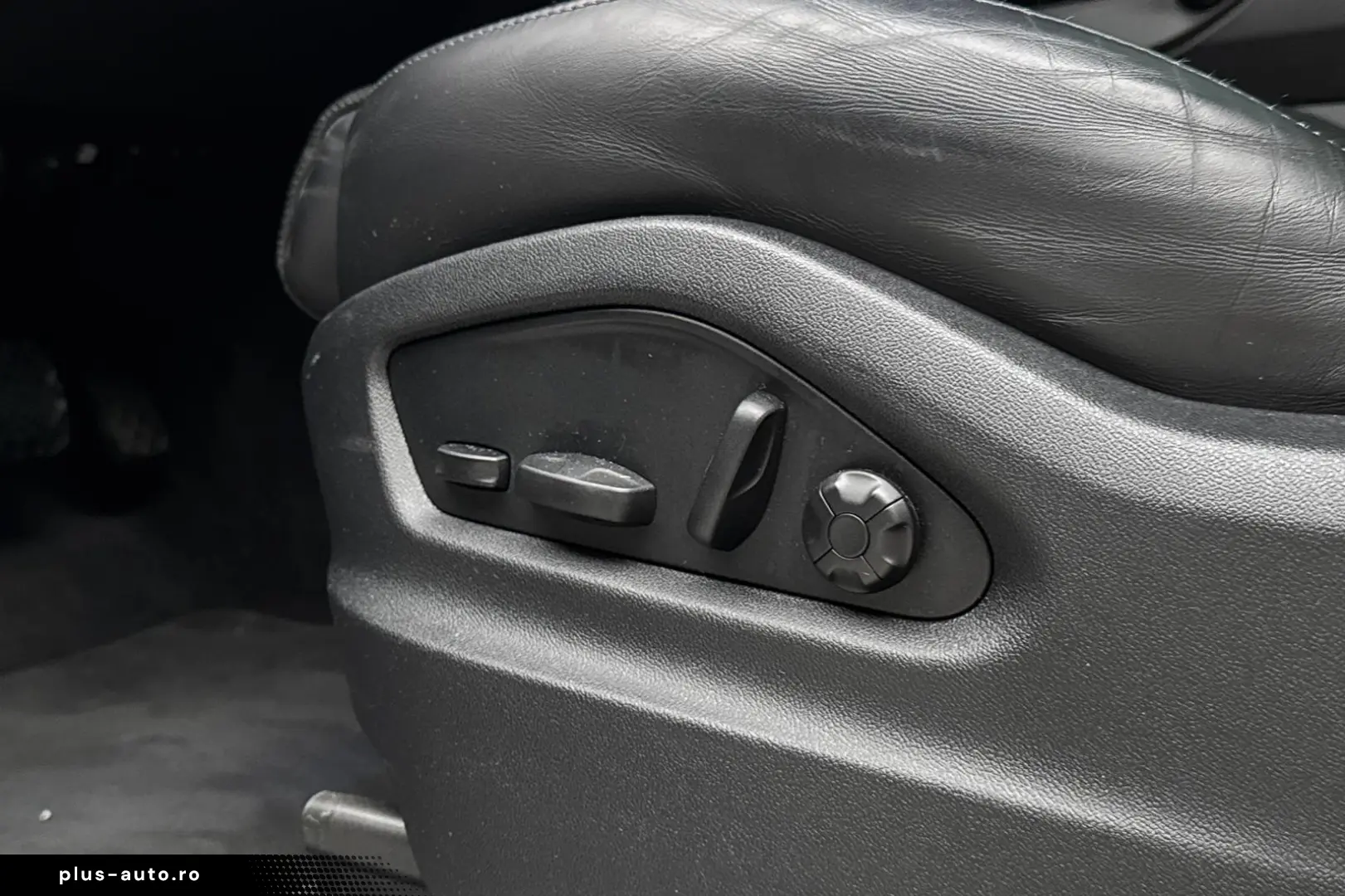 Porsche Cayenne E-Hybrid Platinum Edition Pano 360