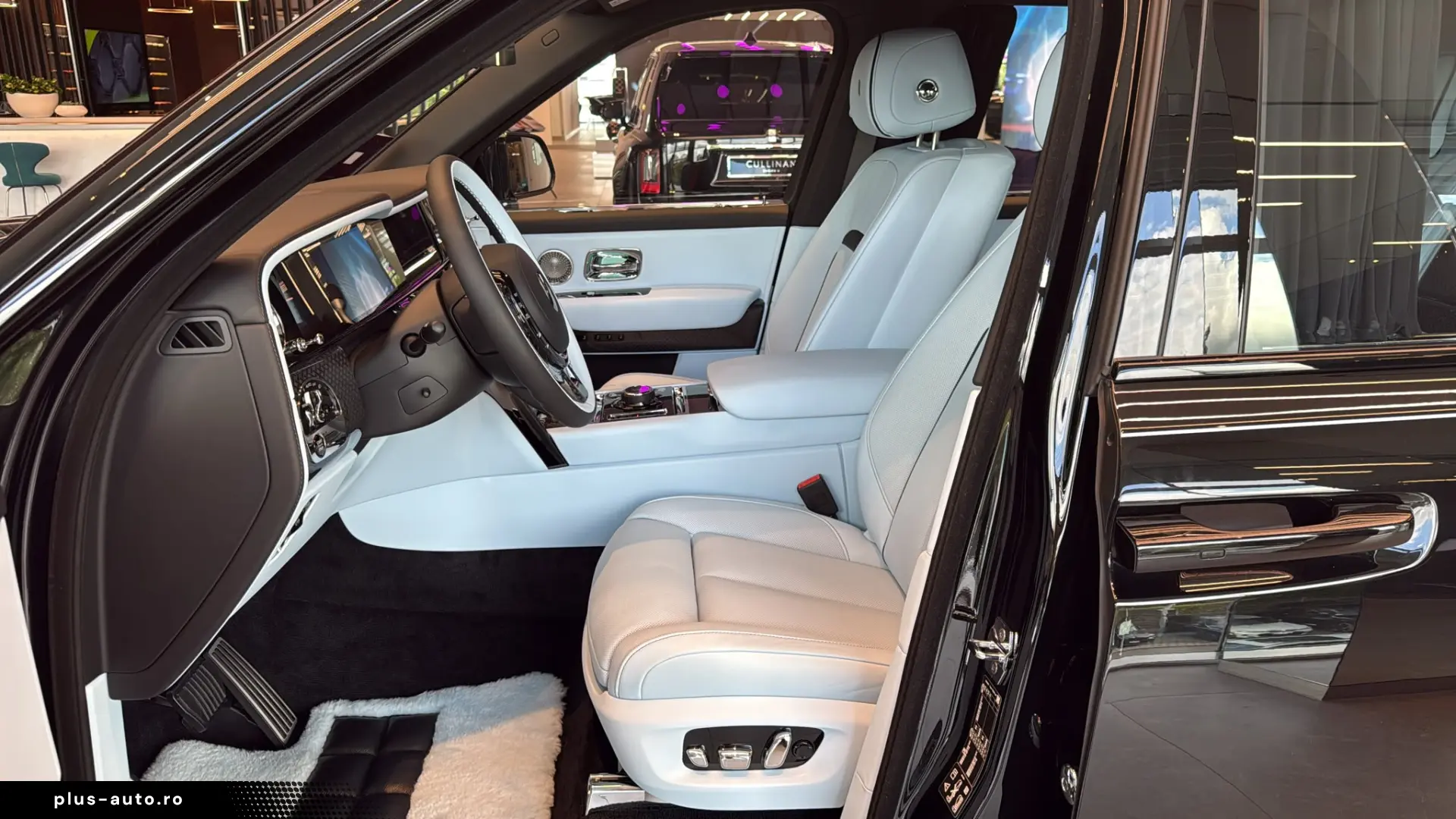 Rolls-Royce Cullinan Black Badge - MY2026 - LIVRARE RAPIDA
