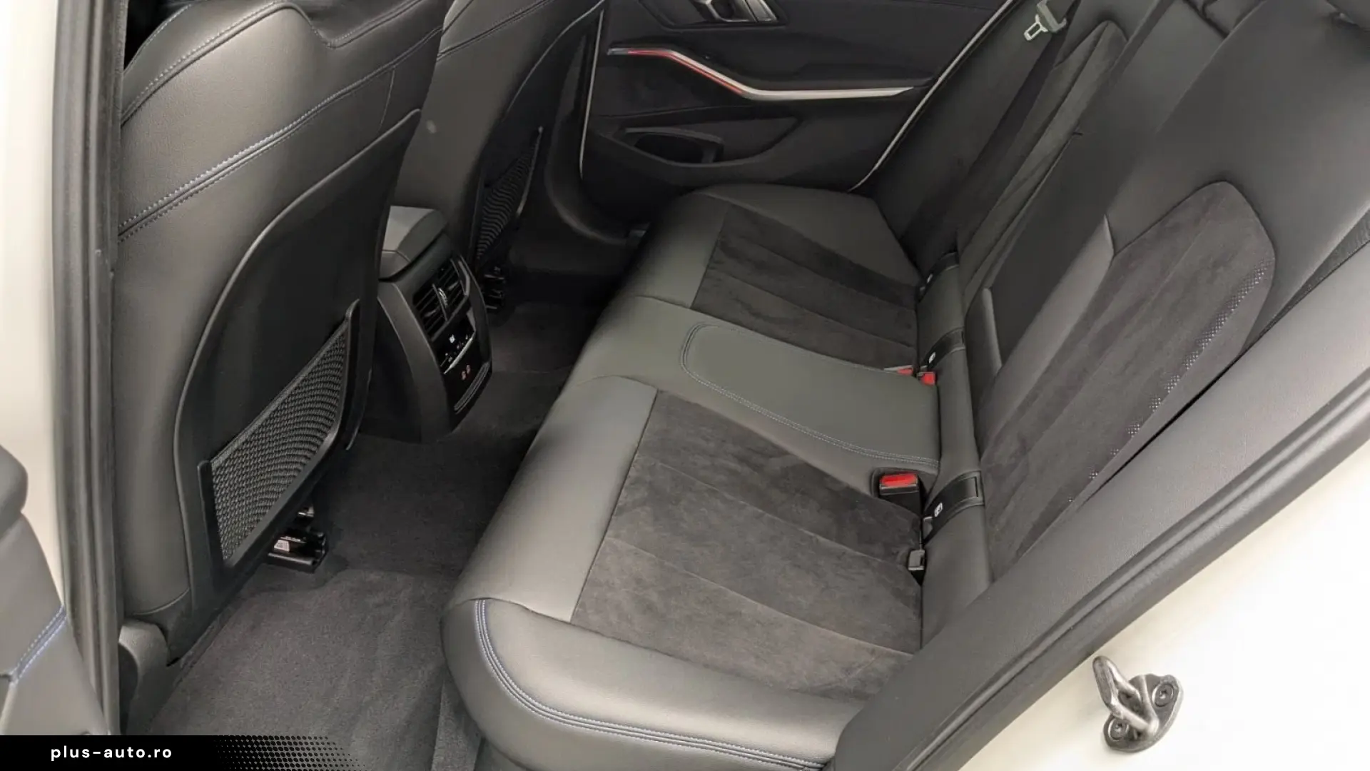 BMW 330i M Sport Laser DA PA HiFi 19'' DAB