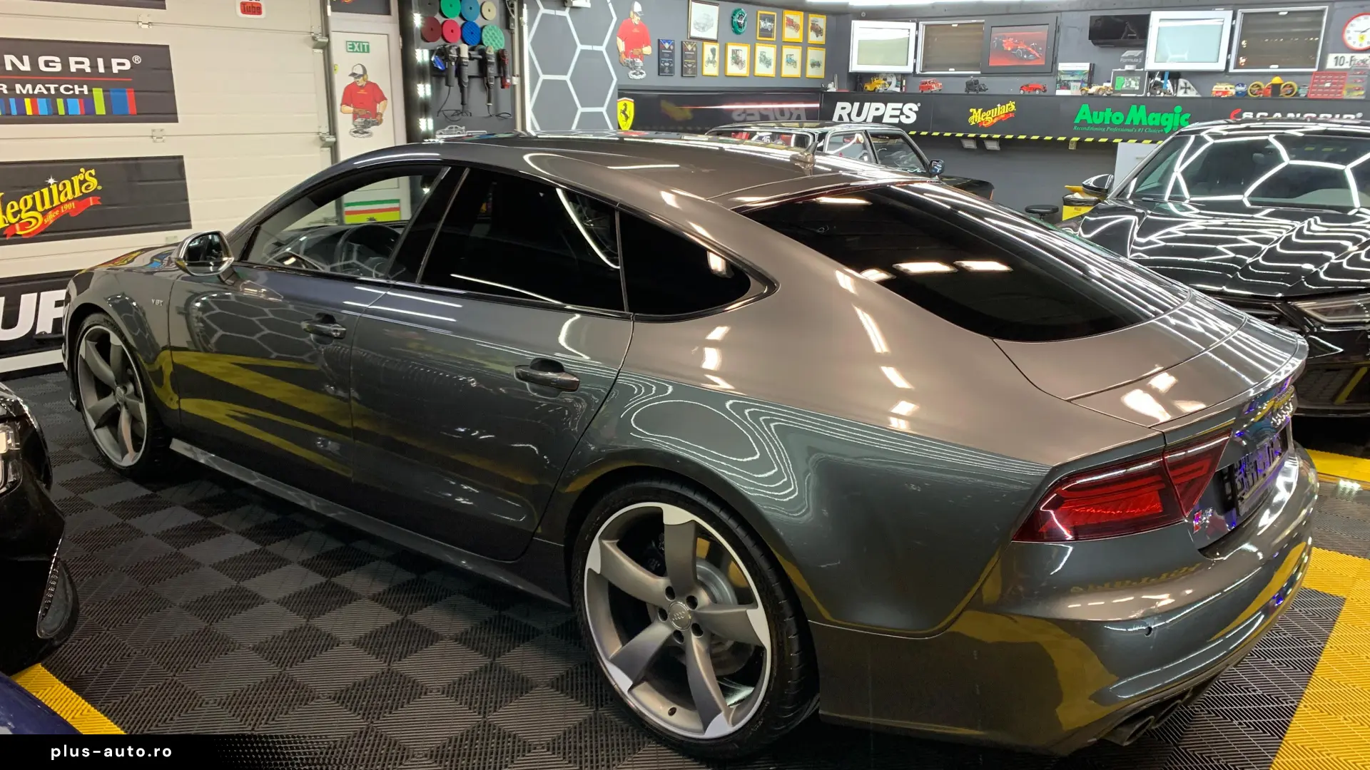 Audi S7