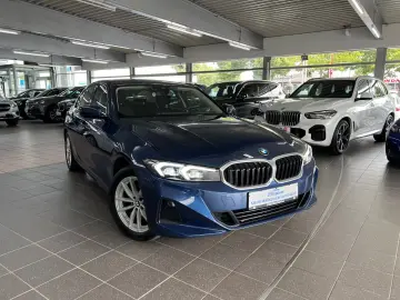 BMW 320d Limousine xDrive LIVE COKPIT-ACTIVE GUARD