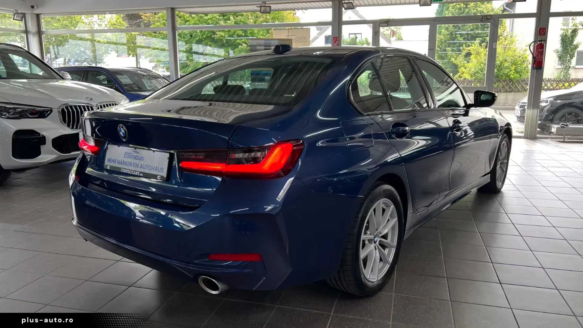 BMW 320d Limousine xDrive LIVE COKPIT-ACTIVE GUARD