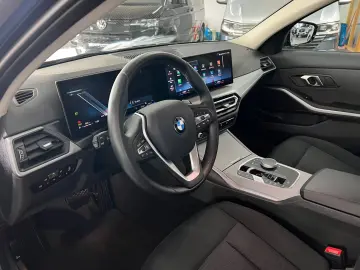 BMW 320d Limousine xDrive LIVE COKPIT-ACTIVE GUARD