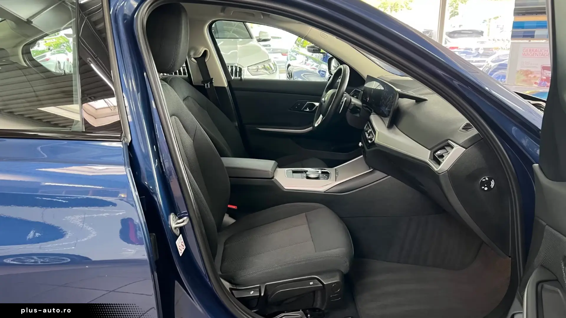 BMW 320d Limousine xDrive LIVE COKPIT-ACTIVE GUARD