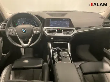 BMW 320d Sedan xDrive ACC Head-Up Lane Laserlight ViCo