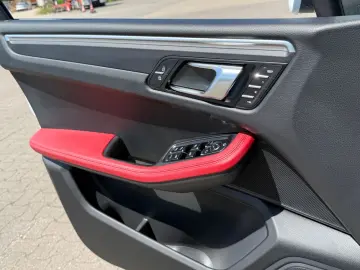 PORSCHE MACAN  LEDER BICOLOR  PANORAMA  PASM