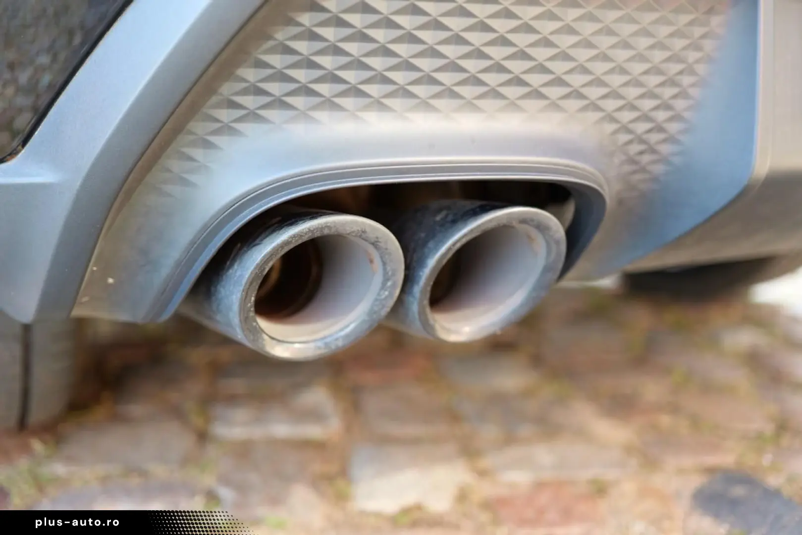 PORSCHE Macan Sportabgasanlage inkl. Sportendrohren schw