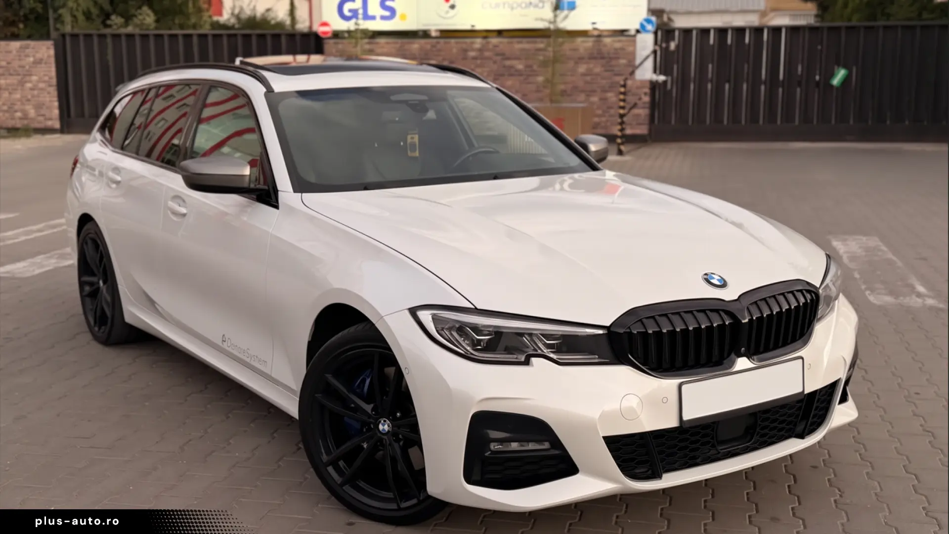 BMW 330E TOURING xDrive M PACKET