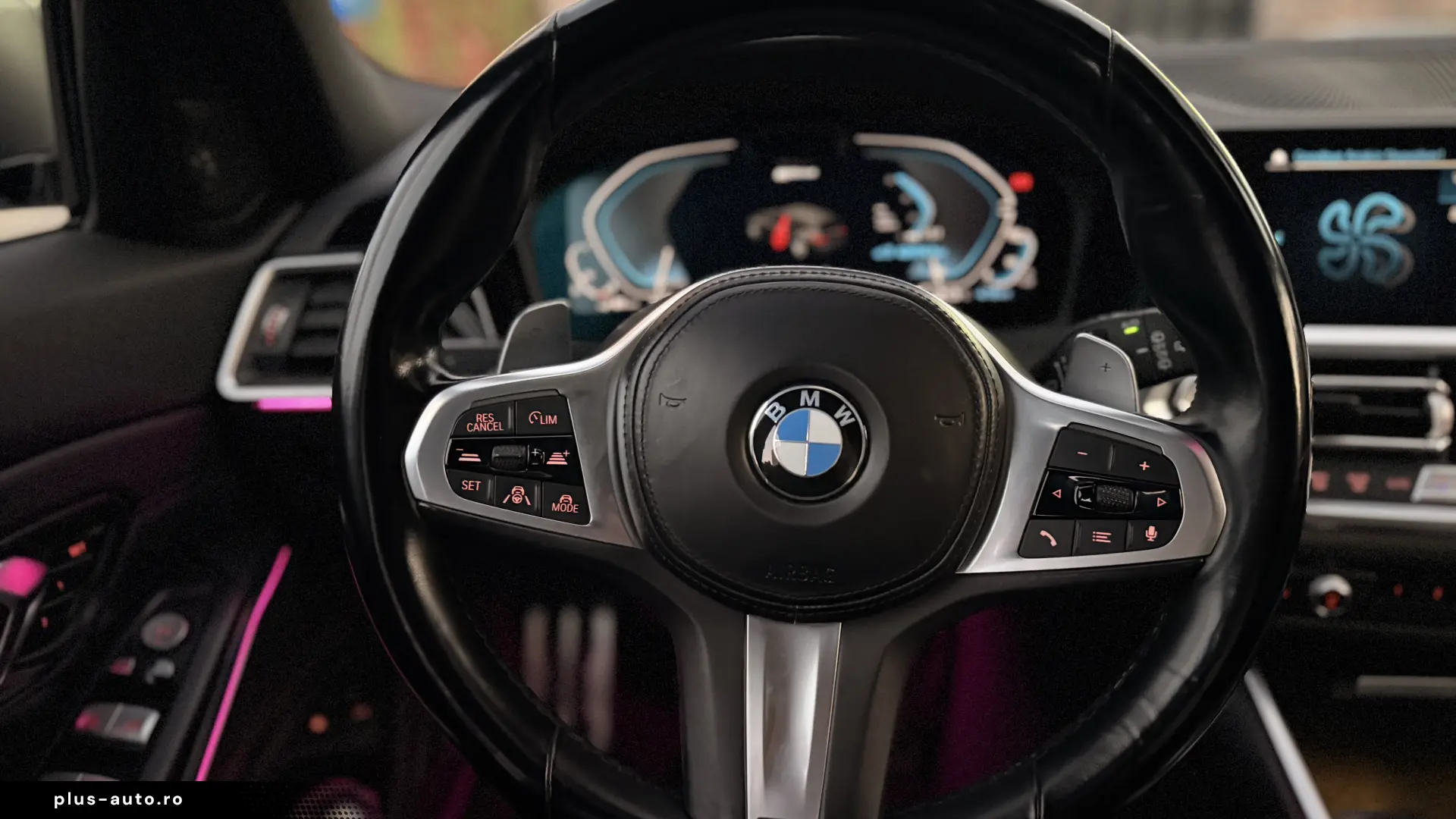 BMW 330E TOURING xDrive M PACKET