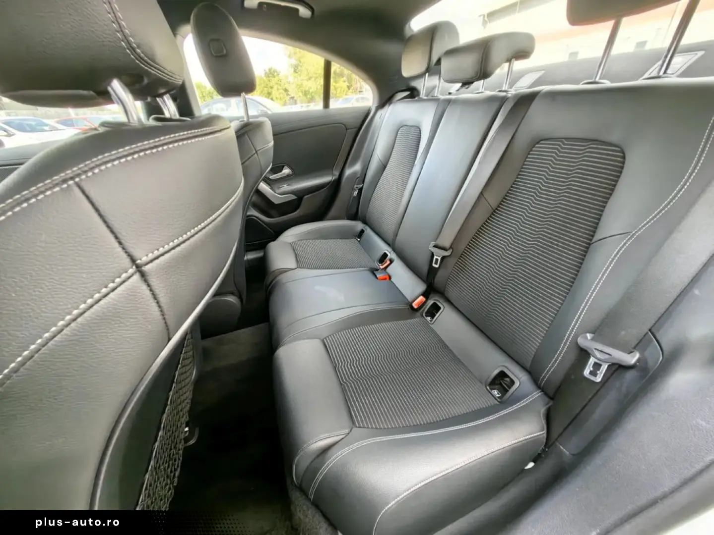 Mercedes-Benz Cla-200