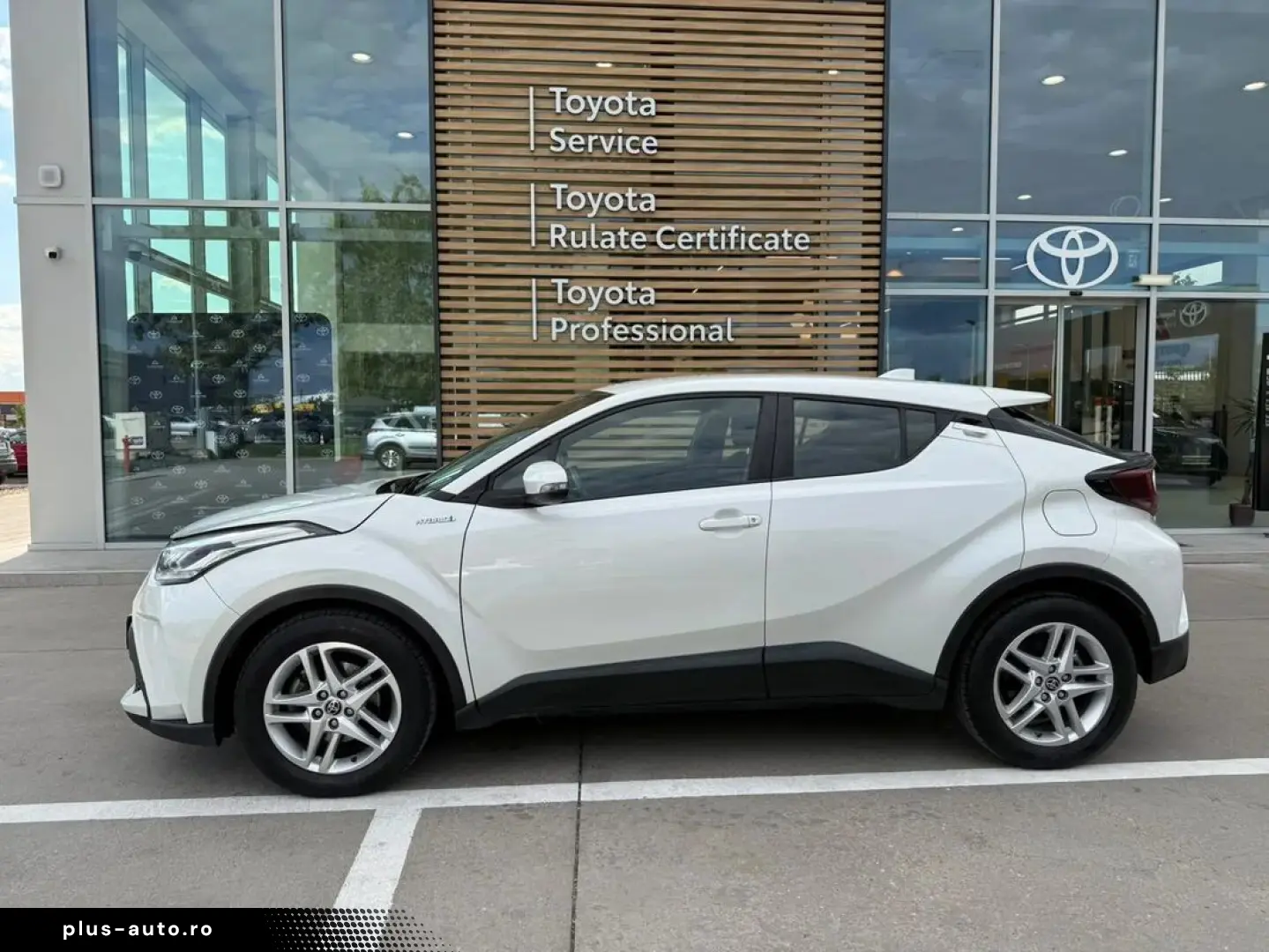 Toyota C-hr Core 1.8 Hybrid 122 Cp